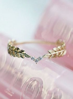 Leaves Straw Feather Rings For Women Elegant Style Cubic Zir