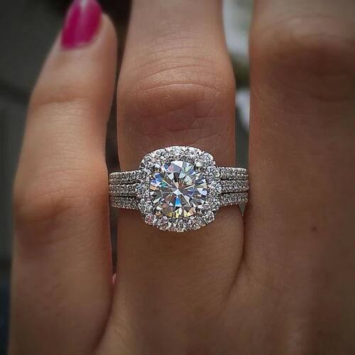 Trendy Women Rings with Brilliant Cubic Zirconia Luxury Enga