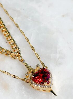 Snow White and the Huntsman Couple Necklace Heart and Sword