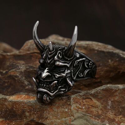 Vintage Unique Domineering Skull Ring Gothic Stainless Steel