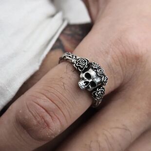 Simple Retro Fashion Gothic Punk Black Rose Skull Ring Stree