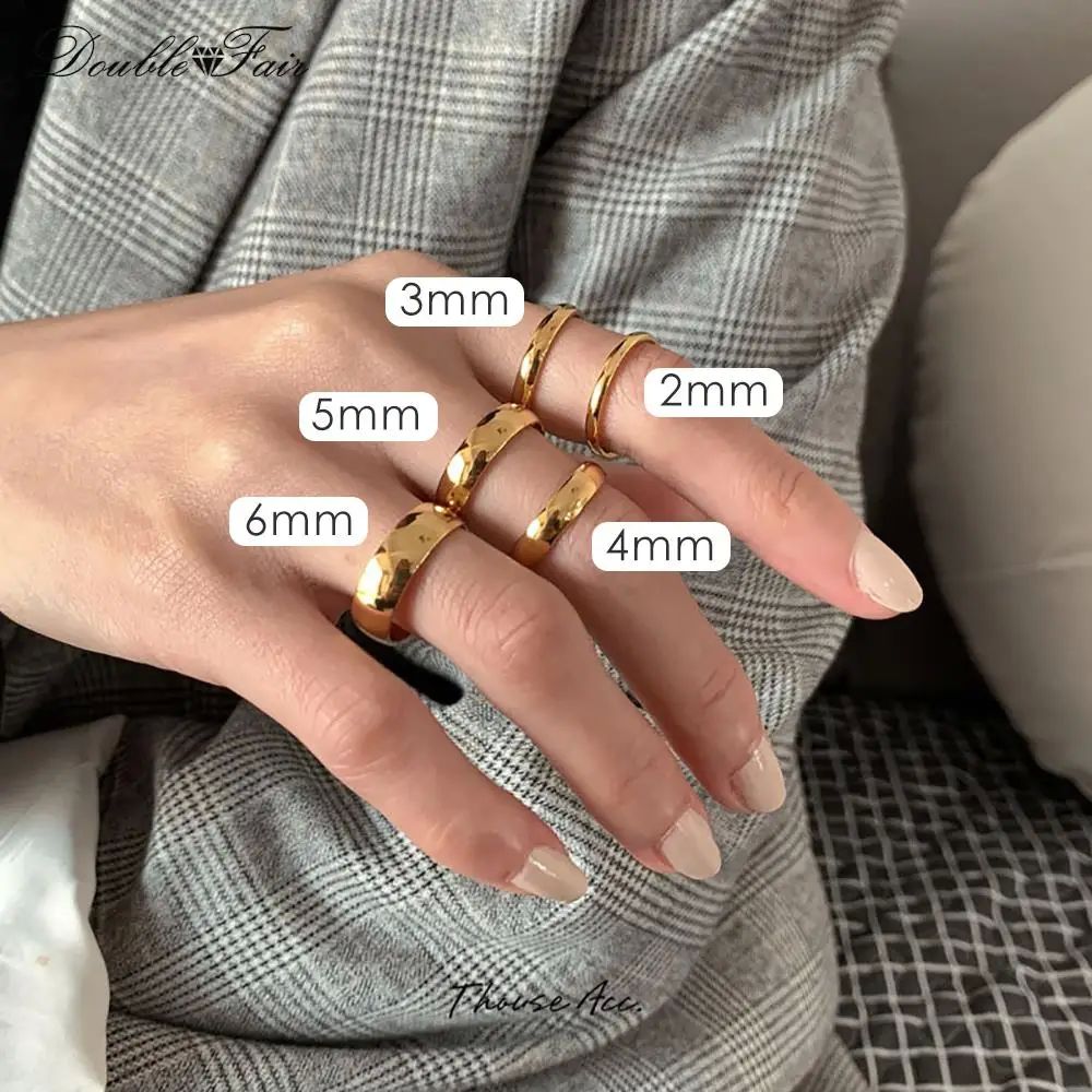 2/4/6/8MM Smooth Stainless Steel Couple Rings for Unisex Wom