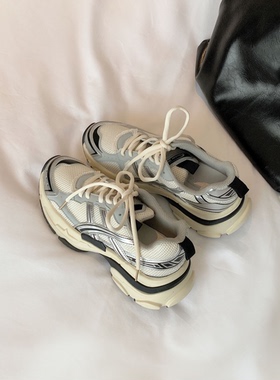 【游yoyo】首尔博主~太空银网面厚底休闲慢跑运动鞋女老爹鞋