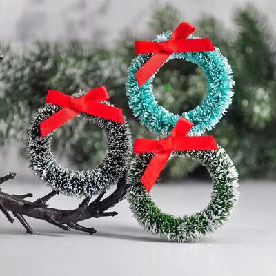 12pcs Christmas Wreath Mini Door Garlands Fairy Garden Ratta