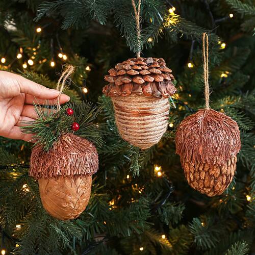 Christmas pine cones Decoration Holiday Decoration Simulatio