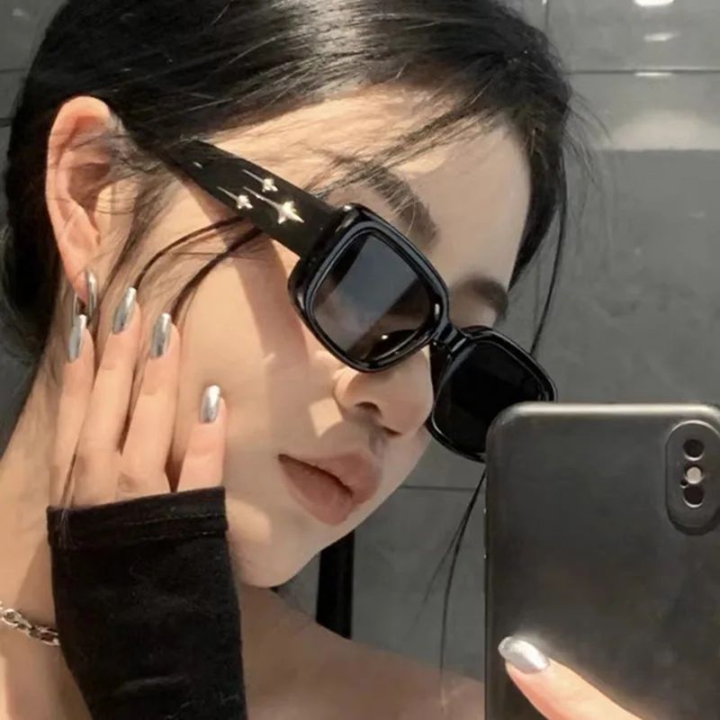 Women Y2k Sunglasses Vintage Punk Gradient Small Square Eyew