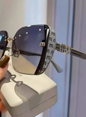 Ins Square Sunglasses Women Luxury Designer Sun Glasses Ladi