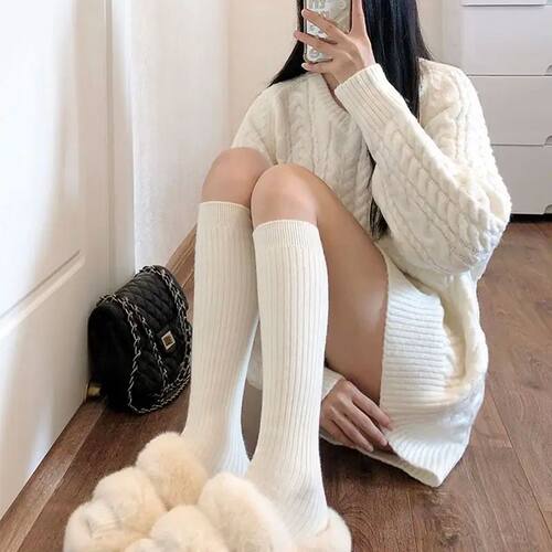 Autumn And Winter Women's Knitted Socks Solid Color Vertical