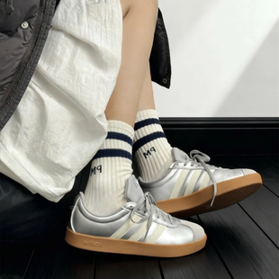 德训鞋 BASE女子运动休闲低帮板鞋 JQ3048 COURT Adidas阿迪达斯VL