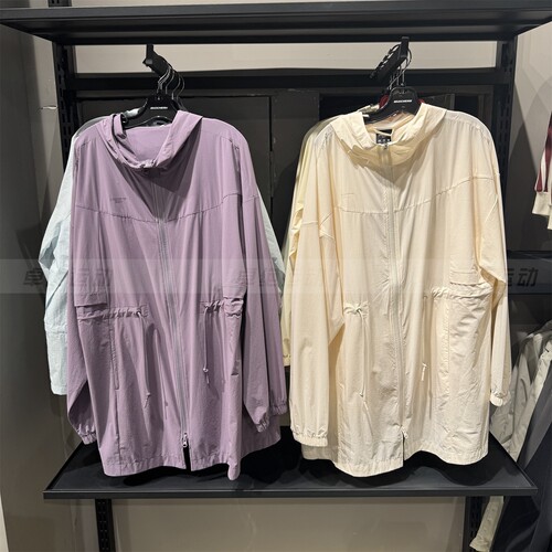 Skechers斯凯奇FREEDOM YOGA女子连帽柔软运动休闲风衣 P225W043