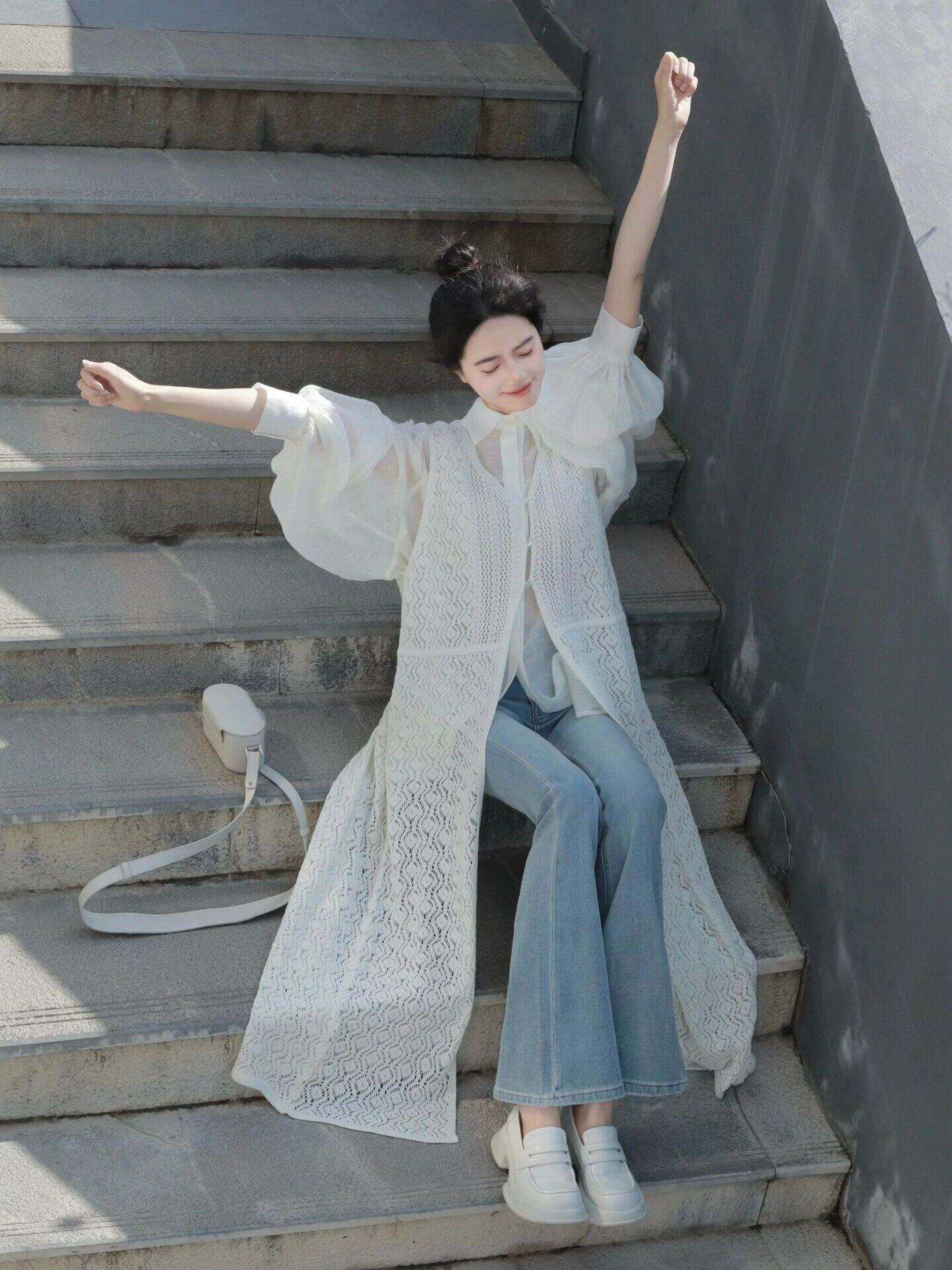 여성을위한 휴일 한국 스타일 초가을 복장 정장 2024 새로운 스타일 게으른 조끼 셔츠 투피스 세트 요정 블라우스 탑