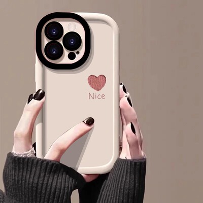 Nice小爱心适用苹果16promax手机