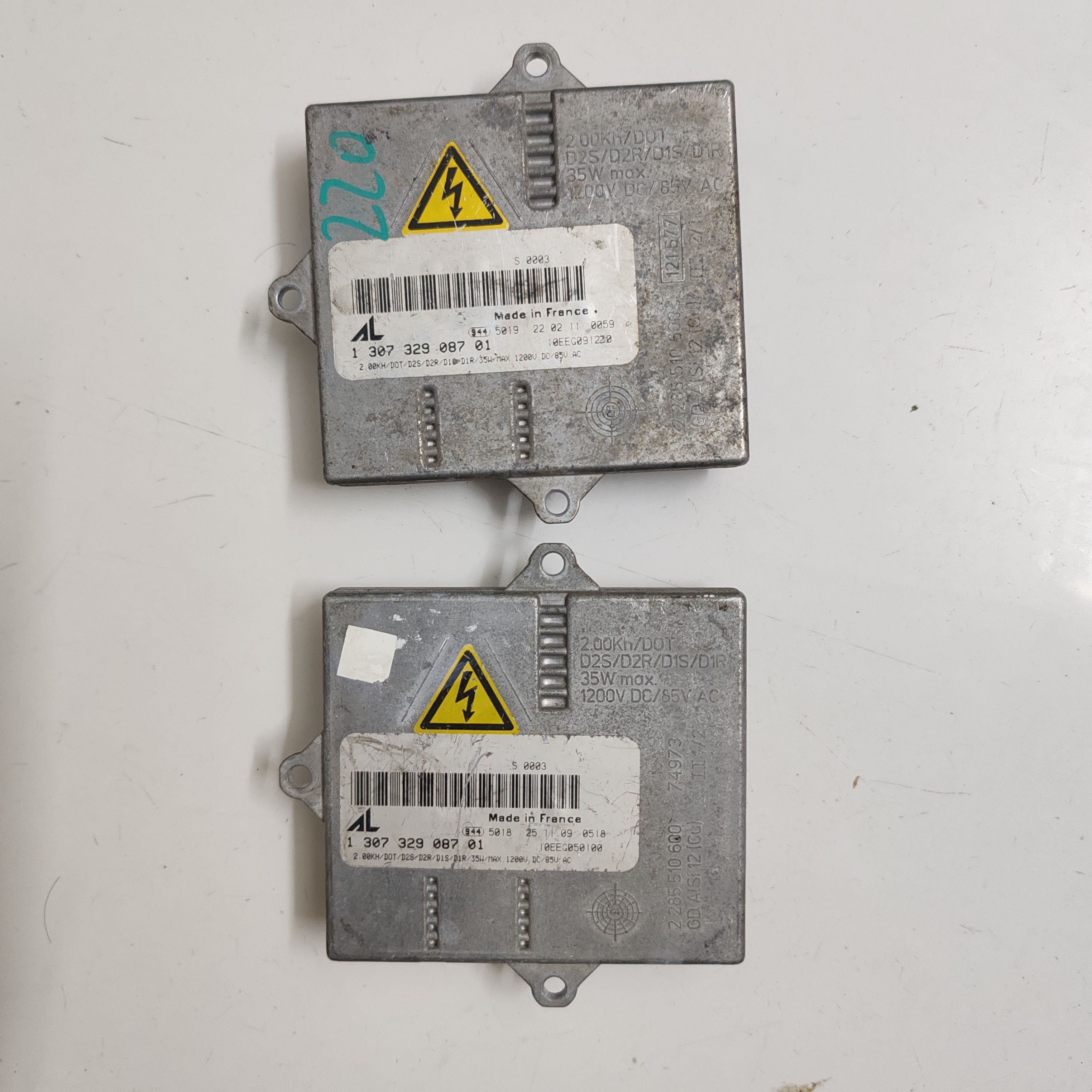 奔驰W220  S320 S350 S500 S600 S430大灯安定器W220氙气包拆车件