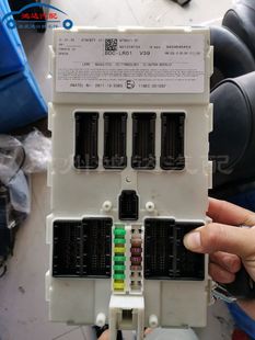 328i 325I F20REM车身模块SAM 宝马F35车身电脑F30 320i
