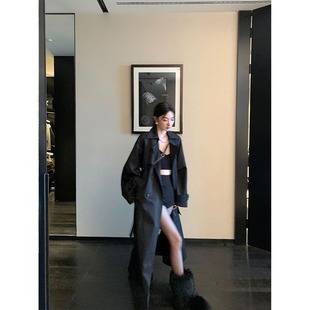 区区欧阳秀场风衣翻领双排扣长袖外套女秋季新款小个子中长款大衣