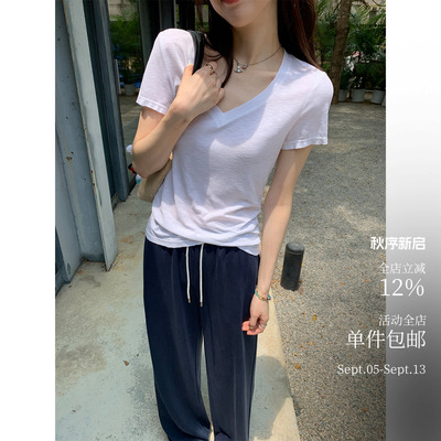 酸奶的衣橱微透V领短袖