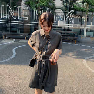 连体裤 背后时髦小心机 今年心动 薄薄随性亚麻风格 慵懒洋气