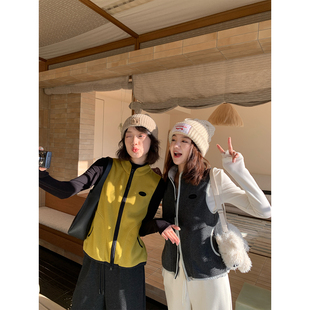 撞色盐系露营风 轻暖包裹小火炉摇粒绒马甲 刚需夹心层 超多色