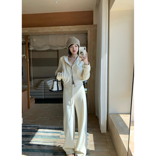 圈圈绒肌理加绒卫衣套装 浮雕 暖烘烘很拉比例 新增惊喜浮雕面料