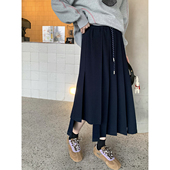 内暖绒面料 超挺括质感不对称美学显瘦半身裙 缪系松紧腰百褶裙