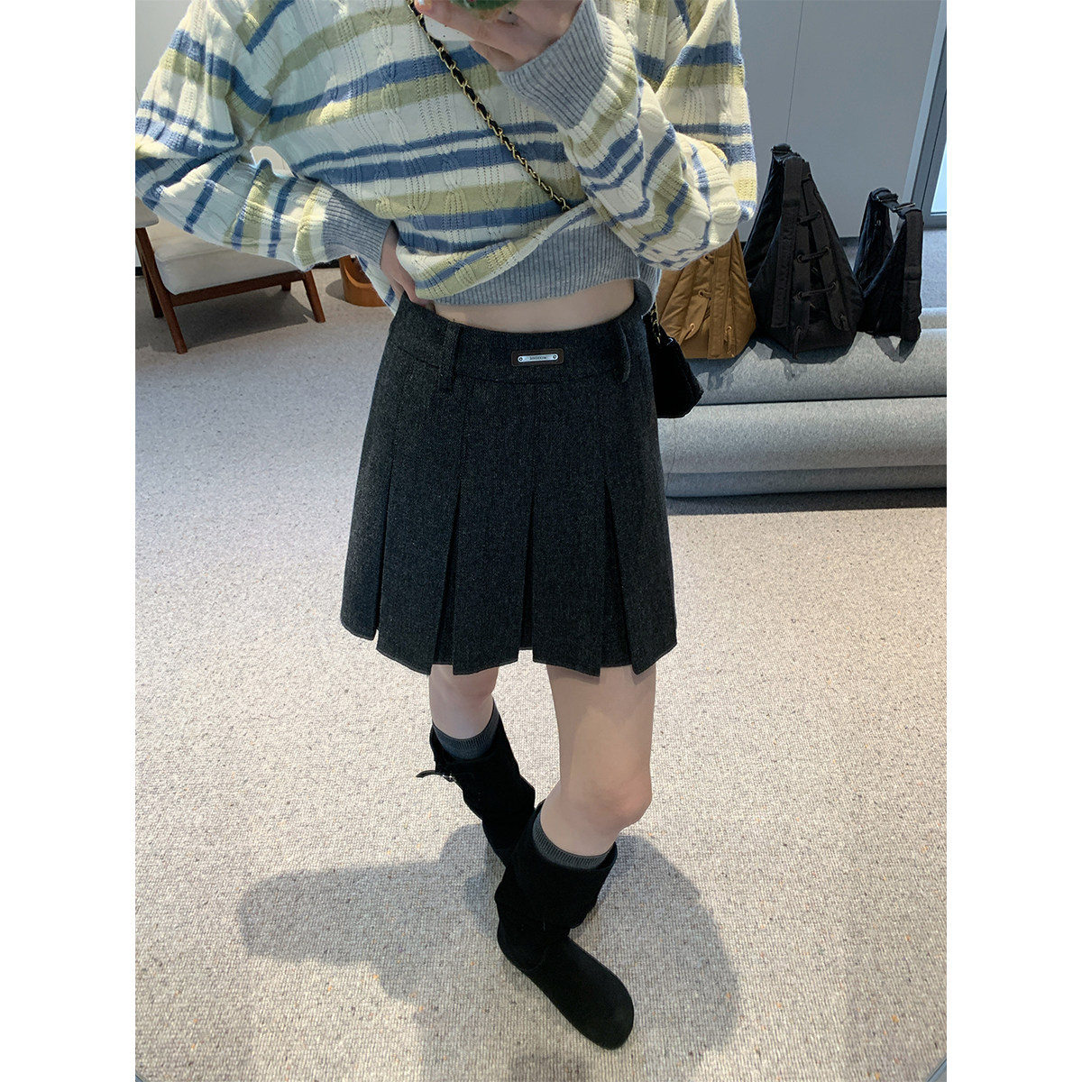 酸奶的衣橱肌理感羊毛百褶裙