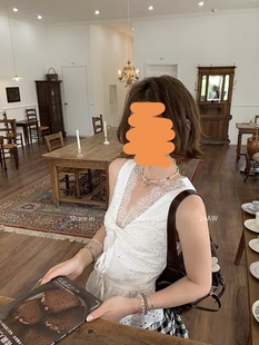 蕾絲拼接吊帶背心女內(nèi)搭外穿性感美背文胸一體上衣 現(xiàn)貨法式