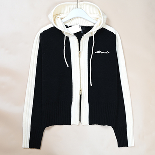 美系K尔冬季新款女士草字母撞色连帽长袖针织开衫毛衣