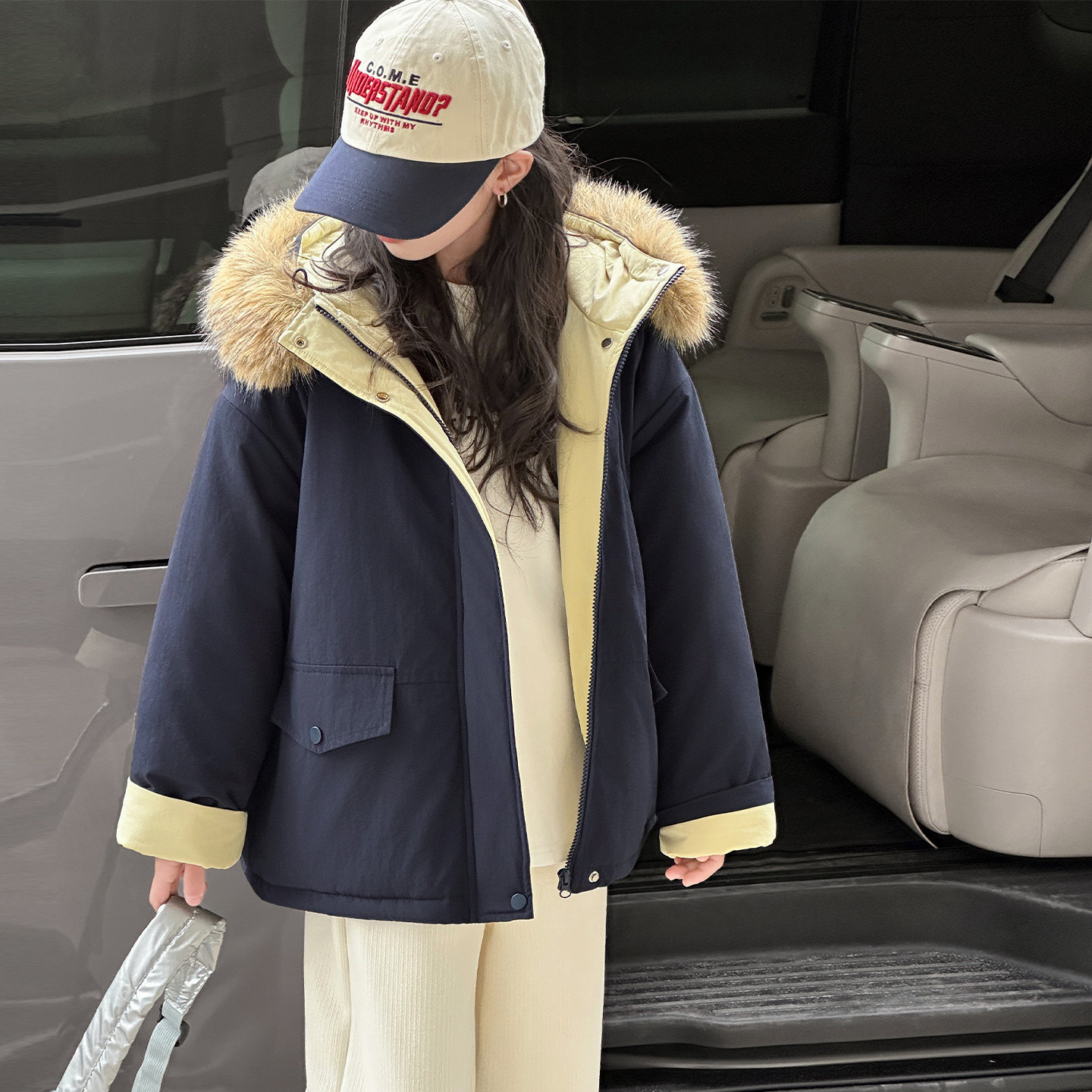 女童冬装加厚2026棉衣冬季棉袄派克服修身新款保暖防寒时尚炸街潮