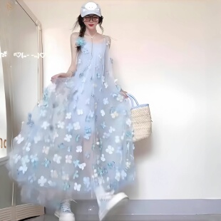 女童蓝色花朵网纱吊带连衣裙女夏多巴胺绝美旅游海边度假沙滩长裙