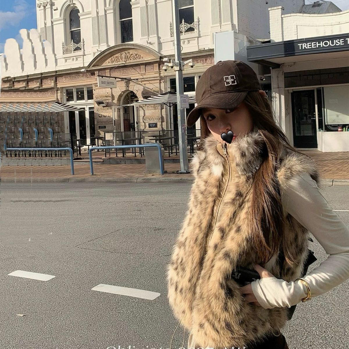 一忘皆空 豹子女士-双面2穿时髦俏皮渐变雪奶豹皮草马甲