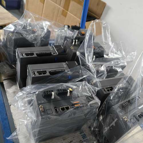 适用伺服驱动器DS5C1-21P5-PTA，，功能完议价