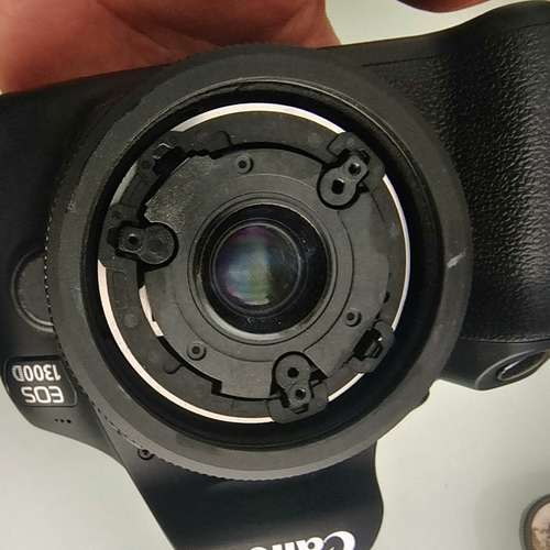 适用佳能单反，eos1300d，搭配40mm饼干头，主机加个议价