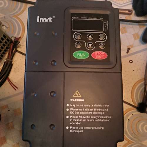 适用变频器CHE100-004G/5R5P-4，4KW/5议价