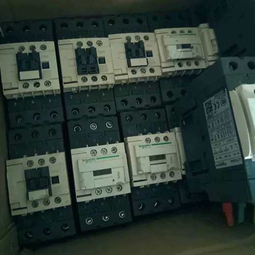 适用交流接触器LC1D40A和LC1D50A，220V线圈议价
