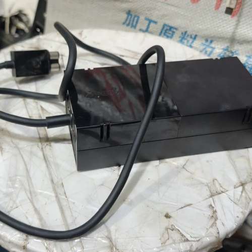 适用Xboxone 机电源，220国内插座直插。议价