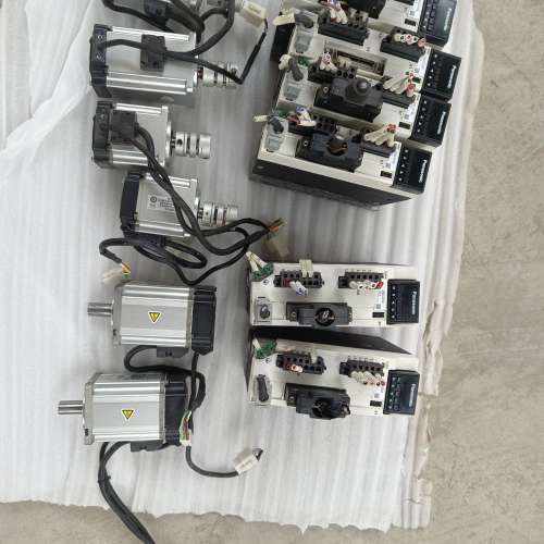 适用伺服电机MSMF022L1U2M，400W2个议价