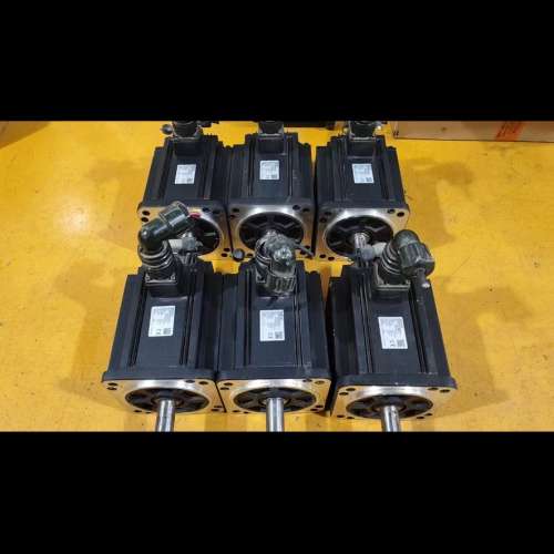 适用艾斯顿伺服电机EMG-20A22实物，功能包好，议价