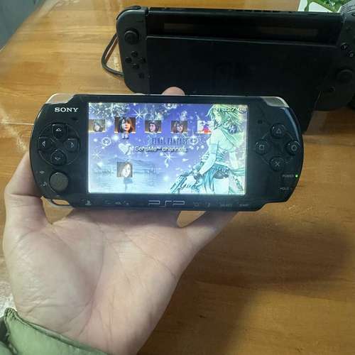 适用psp3001机，实物拍摄，成色挺新，功能全部正常，议价