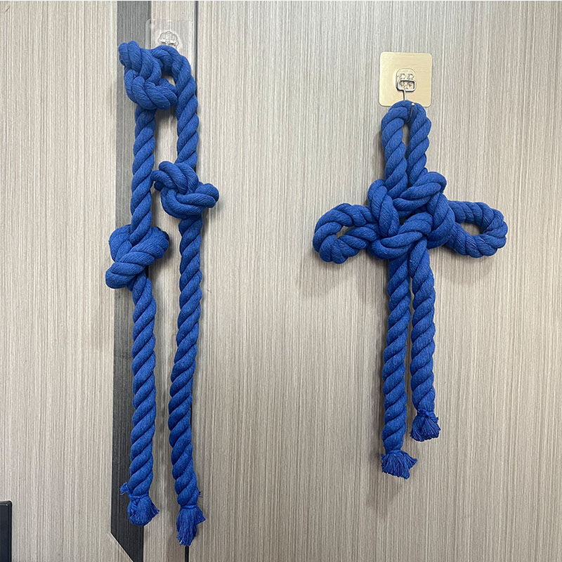蓝色麻花绳结装饰挂件