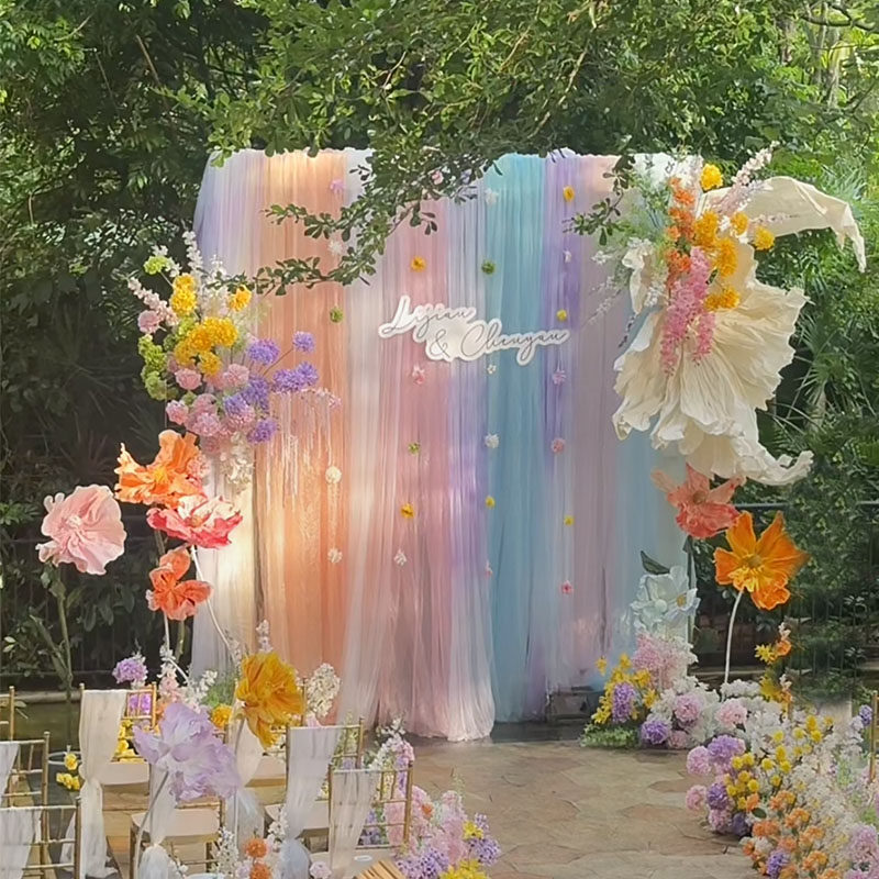 幼儿园环创彩纱婚礼签到区迎宾彩虹背景网纱瀑布白纱绿色纱网面料