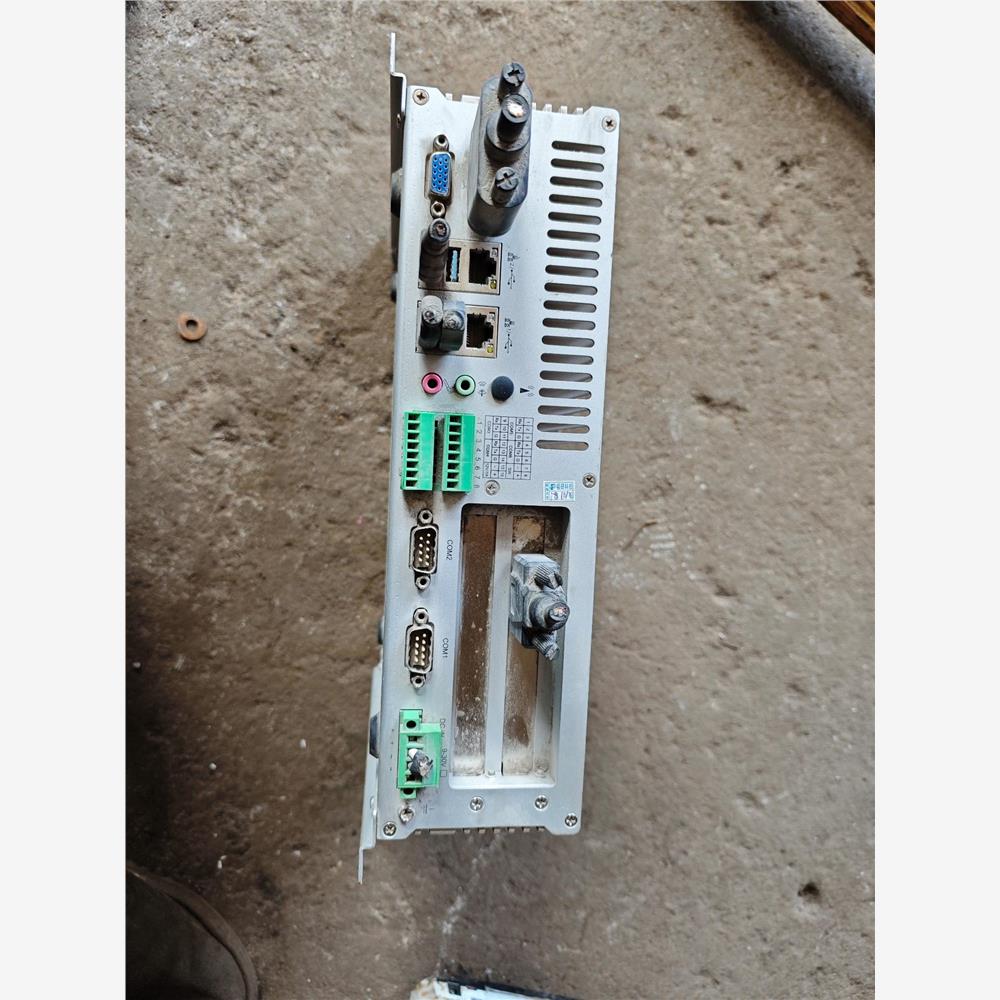 源头厂家工业计算机eBOX-