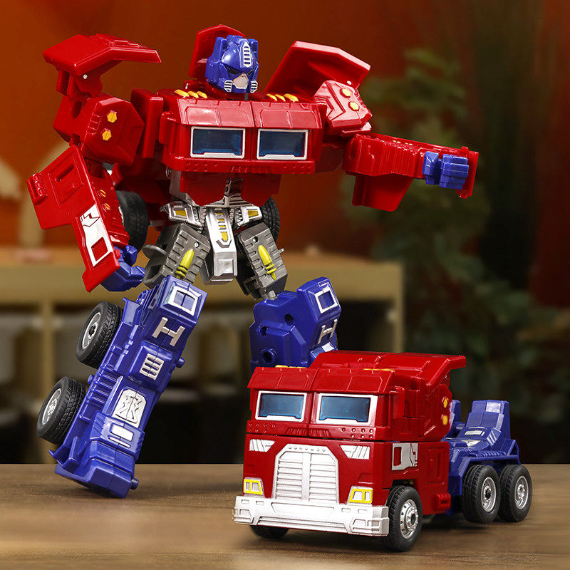 儿童变形小汽车玩具宝宝卡车机甲机器人战警益智男孩超级联盟模型,玩具/童车/益智/积木/模型,儿童机器人/变形玩具,淘宝优惠券,粉丝福利购,淘宝优惠卷
