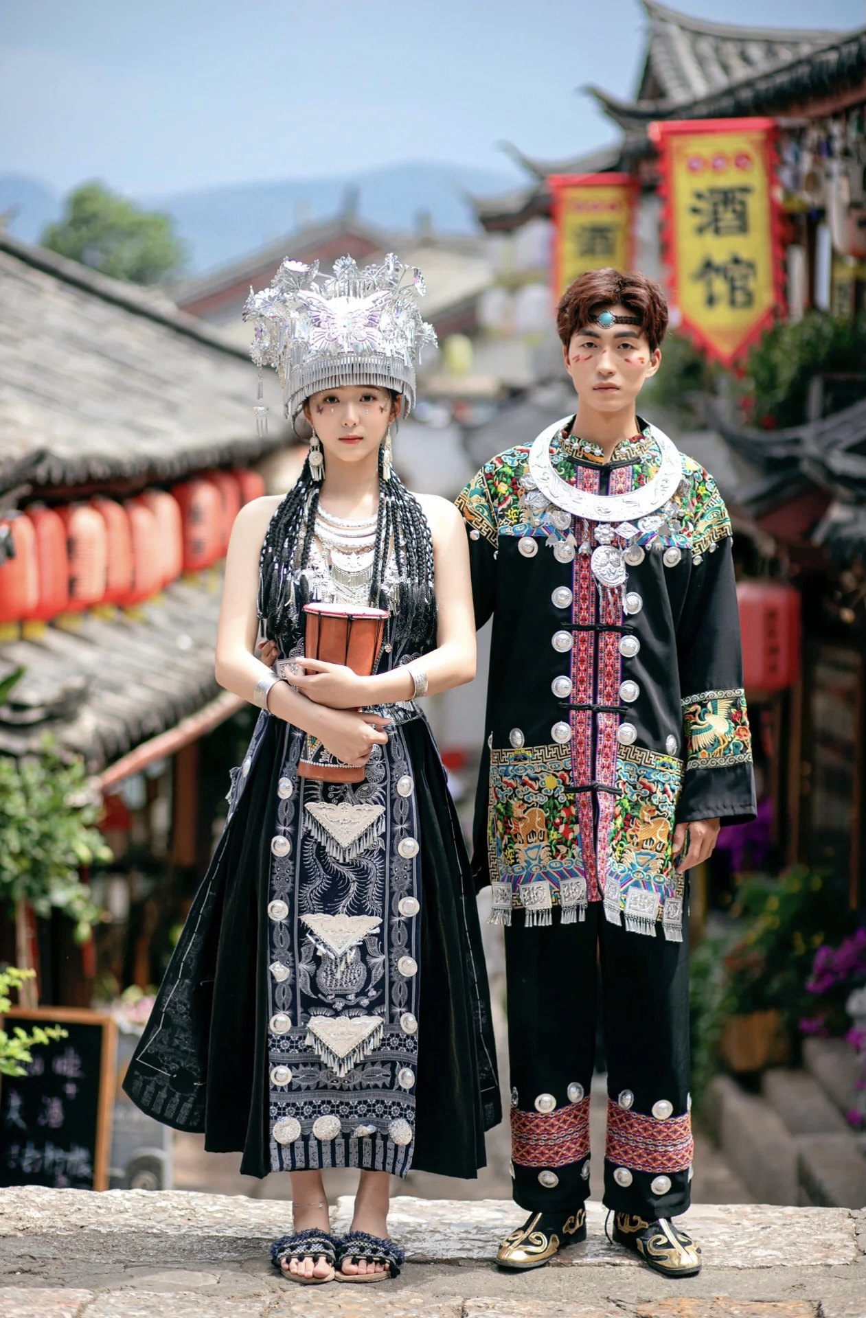 苗族情侣刺绣服装蜡染套装男女士服饰苗寨苗疆旅拍摄影舞台演出服