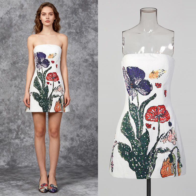 新款 花卉复古风抹胸亮片拼接修身收腰短款礼服2025冬季连衣裙