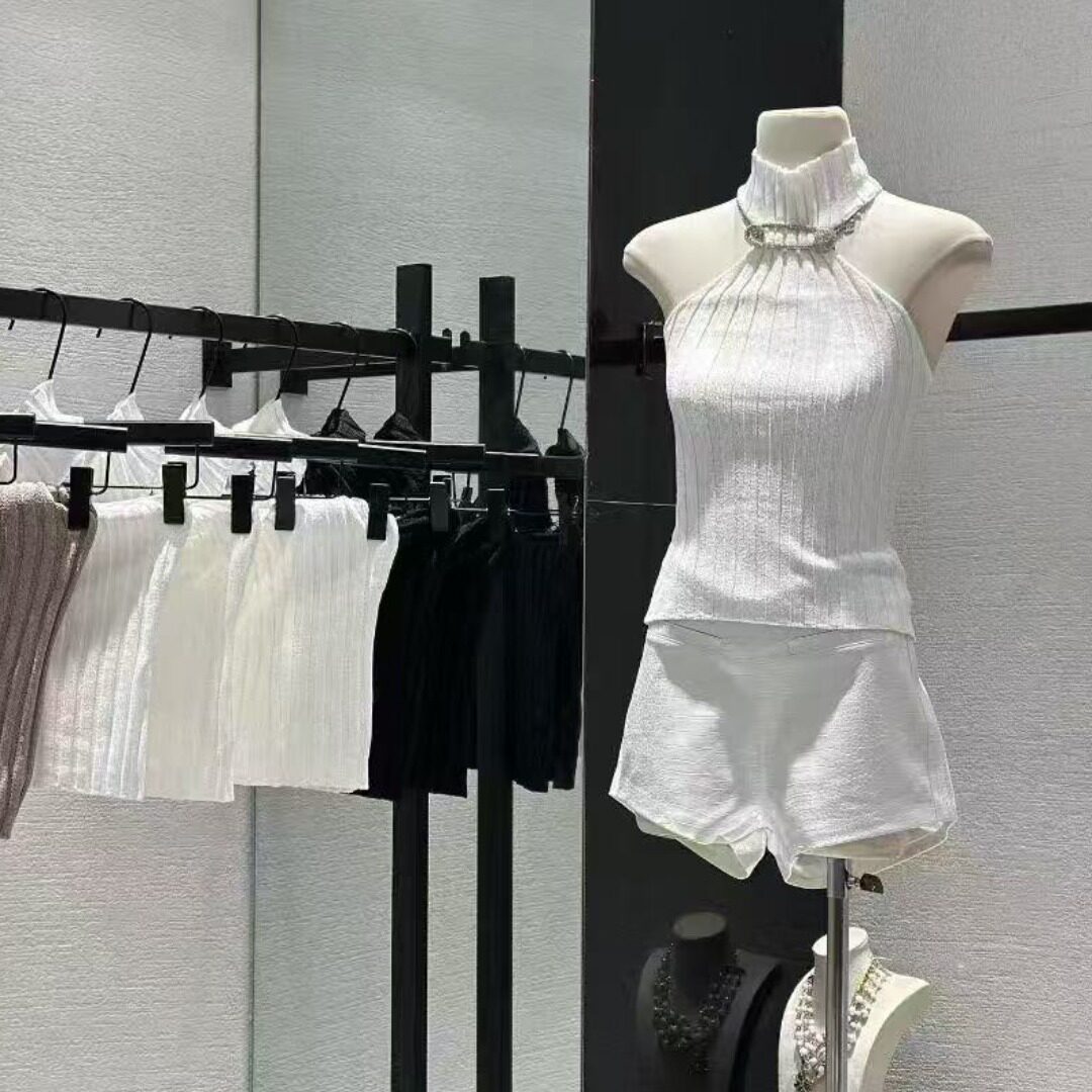 ueelook无袖挂脖上衣 钻饰新款针织吊带背心女夏修身显瘦内搭外穿