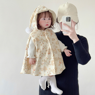 婴儿斗篷小月龄外出披风男女宝宝外套幼儿防风连帽披肩秋冬挡风衣