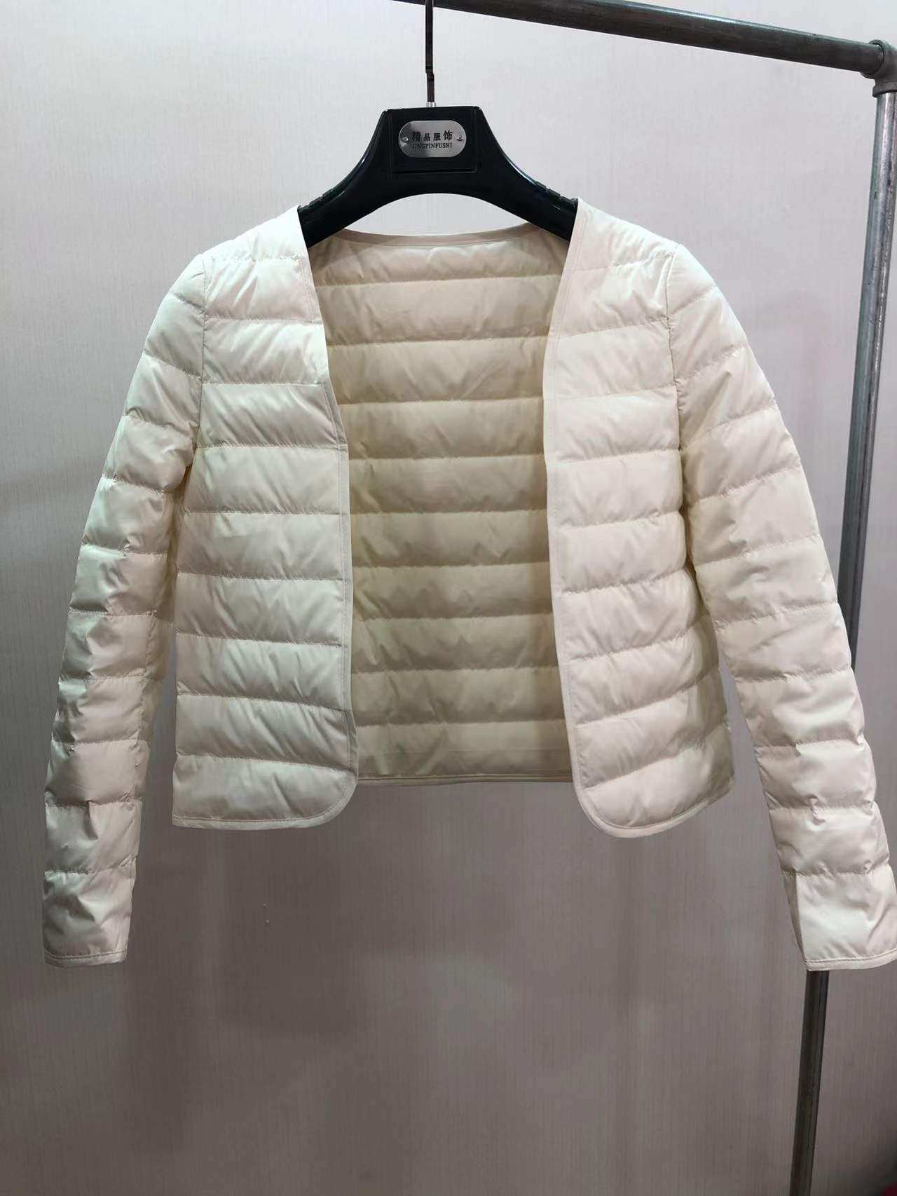 2022秋冬新款 女士短款鹅绒轻薄内胆羽绒内搭 圆领简约保暖服外套