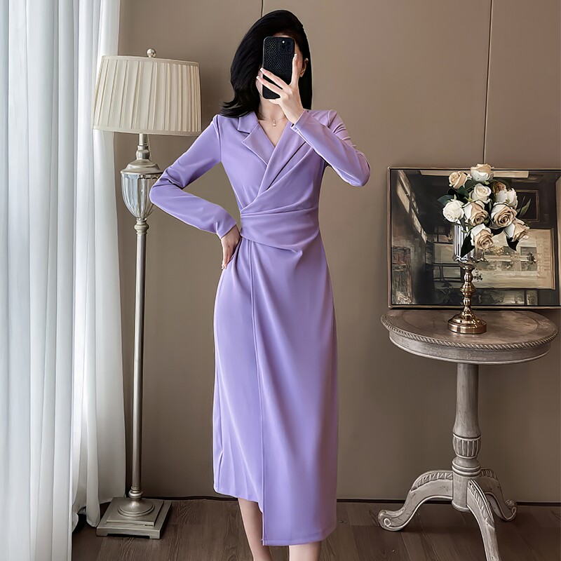 春装穿搭紫色长袖西装连衣裙女气质修身显瘦高级感超好看法式长裙