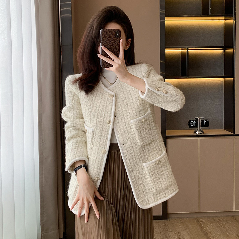 小香风粗花呢短外套女秋冬显瘦