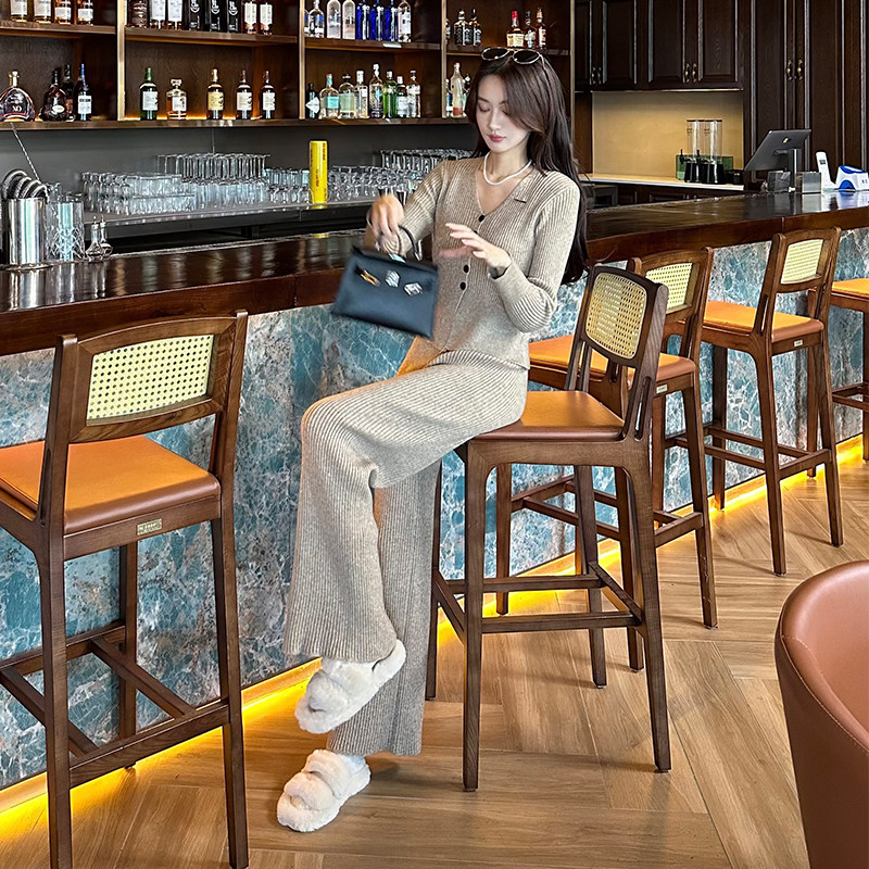 轻熟风休闲时尚套装女2024年秋季气质v领灰色针织衫阔腿裤两件套